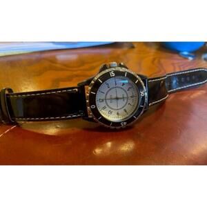 Unisex Toss Quartz Watch , Black Case and Rotating Bezel